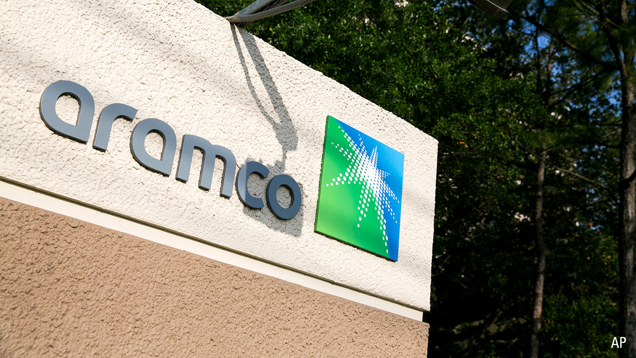 Saudi Aramco's profit plunges 73 percent _ Jeff Bezos sold $ 3 billion worth of Amazon stock
